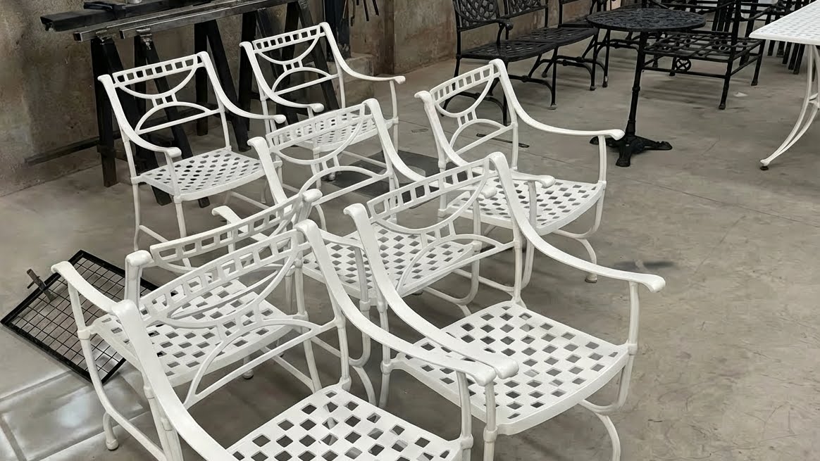 Mobiliario de hierro diseñado a medida con pintura electrostática